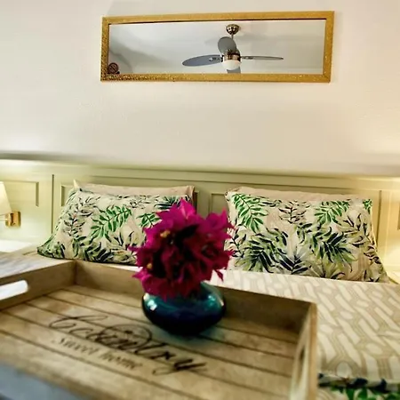 Vv Atlantic Garden With Pool View, Near لا أوليفا