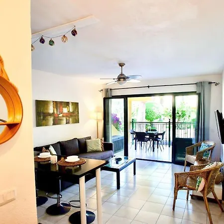 Vv Atlantic Garden With Pool View, Near * لا أوليفا