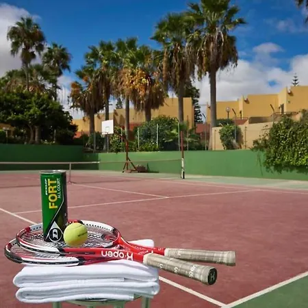 Vv Atlantic Garden With Pool View, Near * لا أوليفا