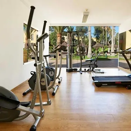 Vv Atlantic Garden With Pool View, Near شقة