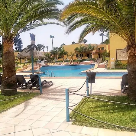 Vv Atlantic Garden With Pool View, Near * لا أوليفا