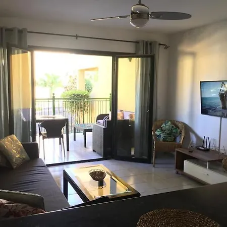 Vv Atlantic Garden With Pool View, Near شقة